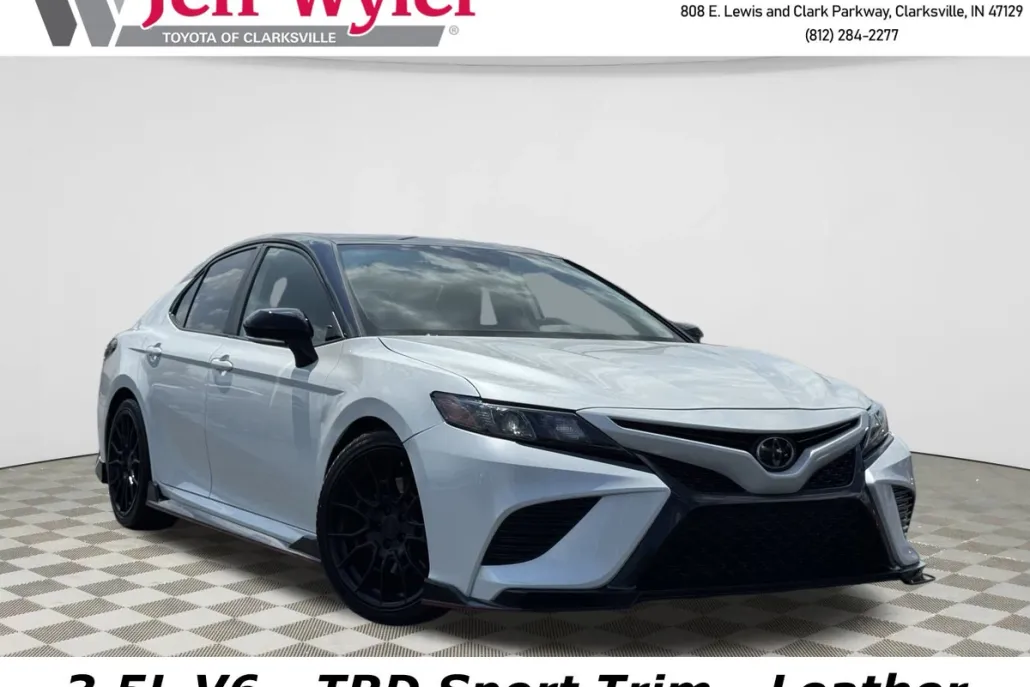2022 Toyota Camry TRD V6 photo 1