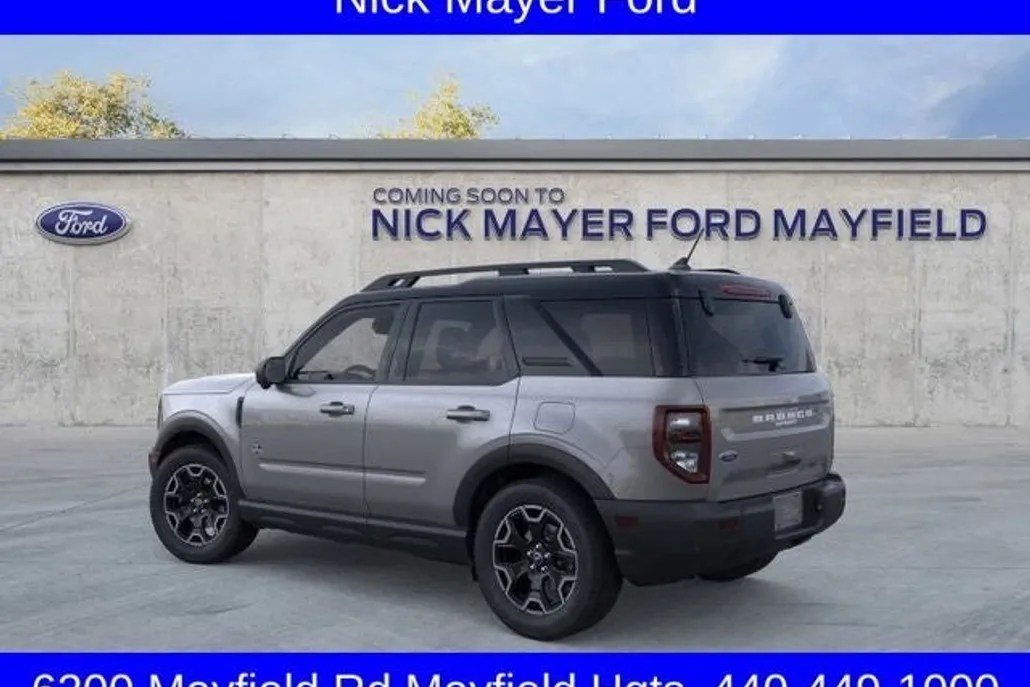 2025 Ford Bronco Sport Outer Banks photo 1