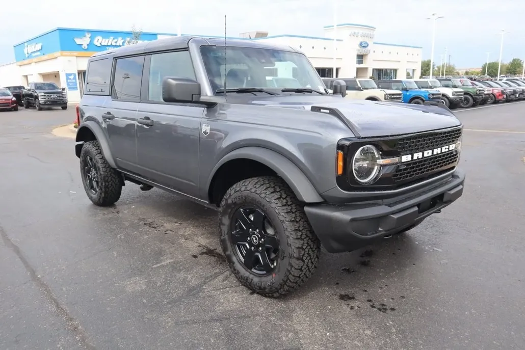 2025 Ford Bronco Big Bend photo 1