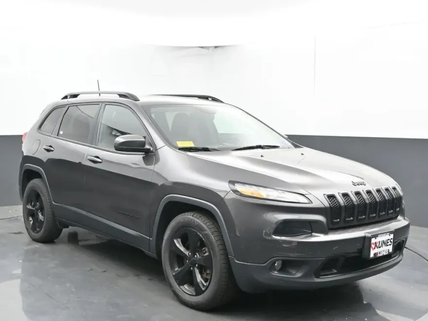 2017 Jeep Cherokee Limited photo 1
