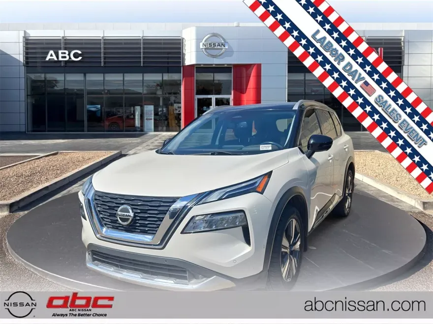 2021 Nissan Rogue Platinum photo 1