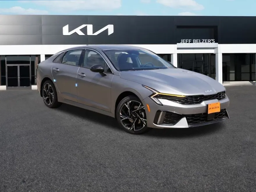 2026 Kia K5 GT-Line photo 1