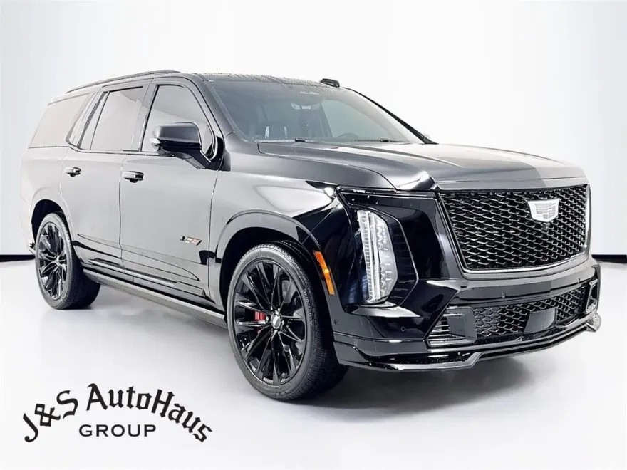 2025 Cadillac Escalade V-Series photo 1