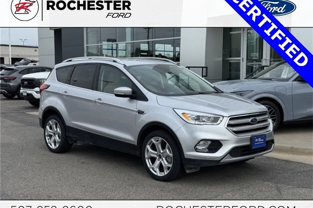 2019 Ford Escape Titanium photo 1