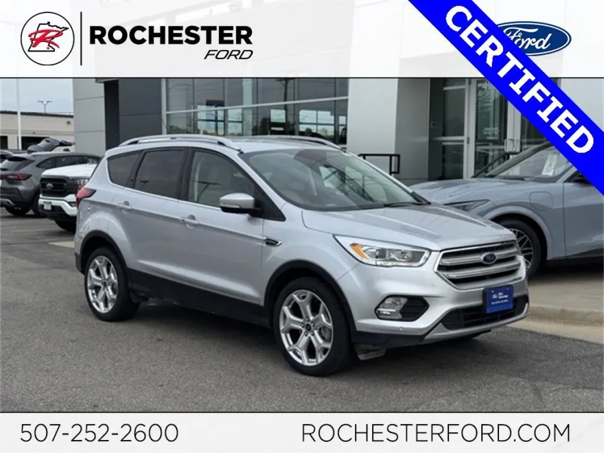 2019 Ford Escape Titanium photo 1