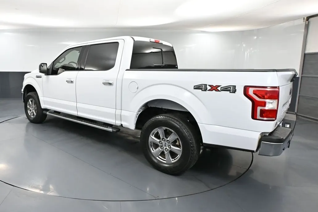 2019 Ford F-150 XLT photo 1