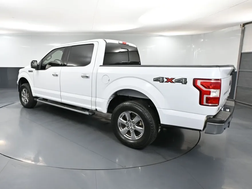 2019 Ford F-150 XLT photo 1