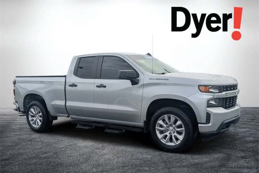 2020 Chevrolet Silverado 1500 Custom photo 1