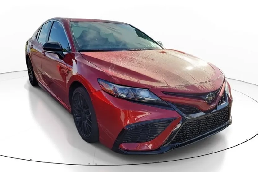 2024 Toyota Camry SE photo 1