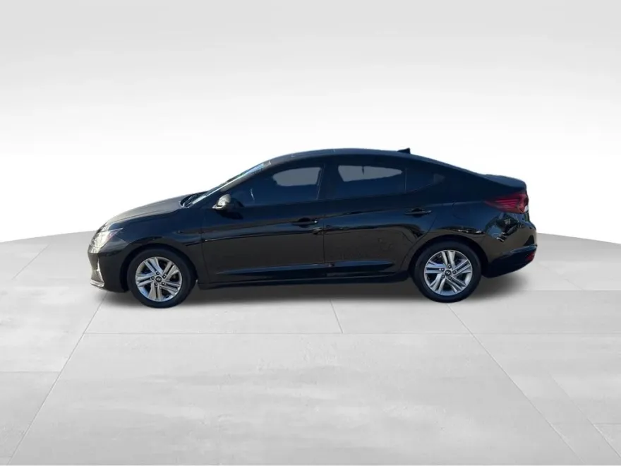 2020 Hyundai Elantra Value Edition photo 1