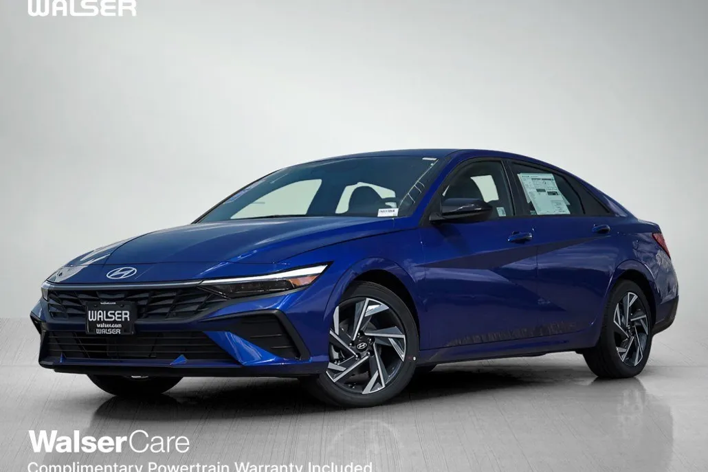 2025 Hyundai Elantra SEL Sport photo 1