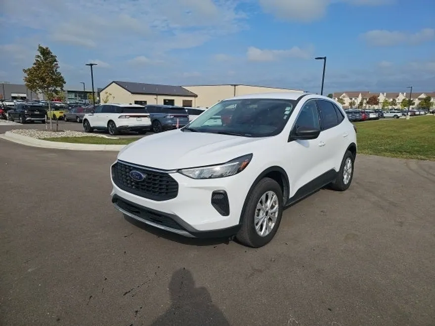 2024 Ford Escape Active photo 1