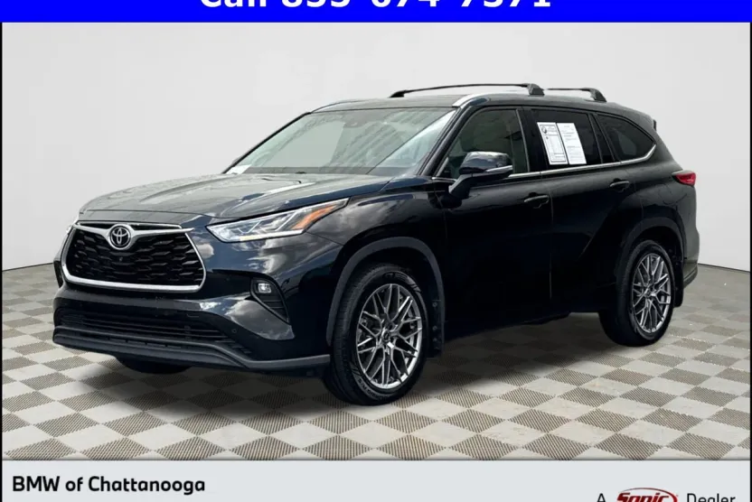 2021 Toyota Highlander Limited photo 1