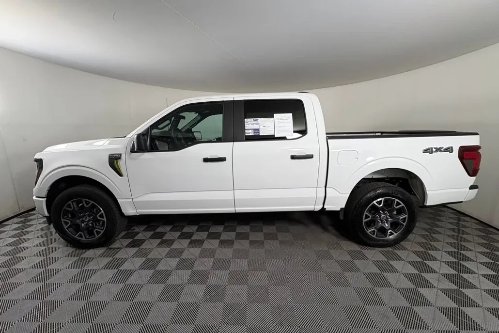 2024 Ford F-150 STX photo 1