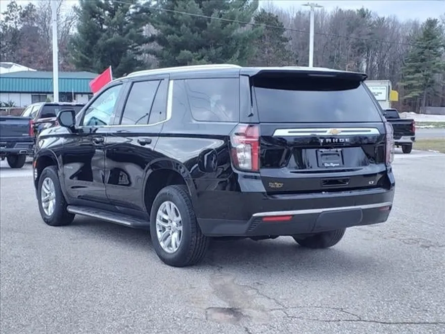 2021 Chevrolet Tahoe LT photo 1