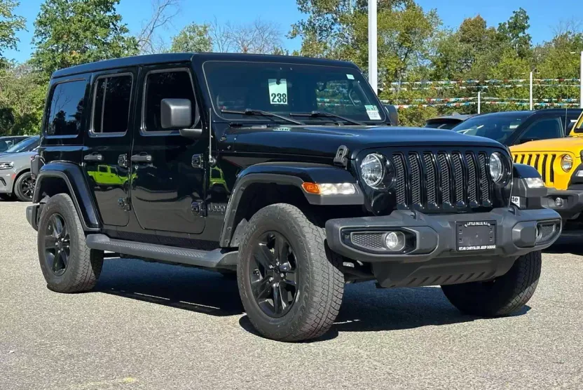 2021 Jeep Wrangler Unlimited Sahara Altitude Sport photo 1