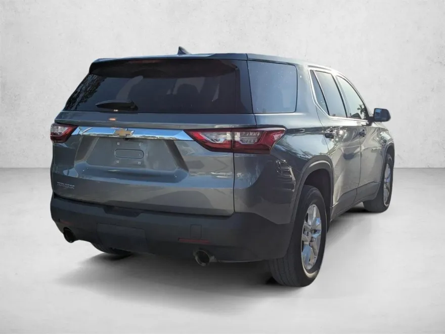 2020 Chevrolet Traverse 1LS photo 1