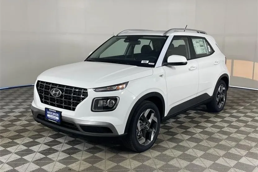 2026 Hyundai Venue SEL photo 1