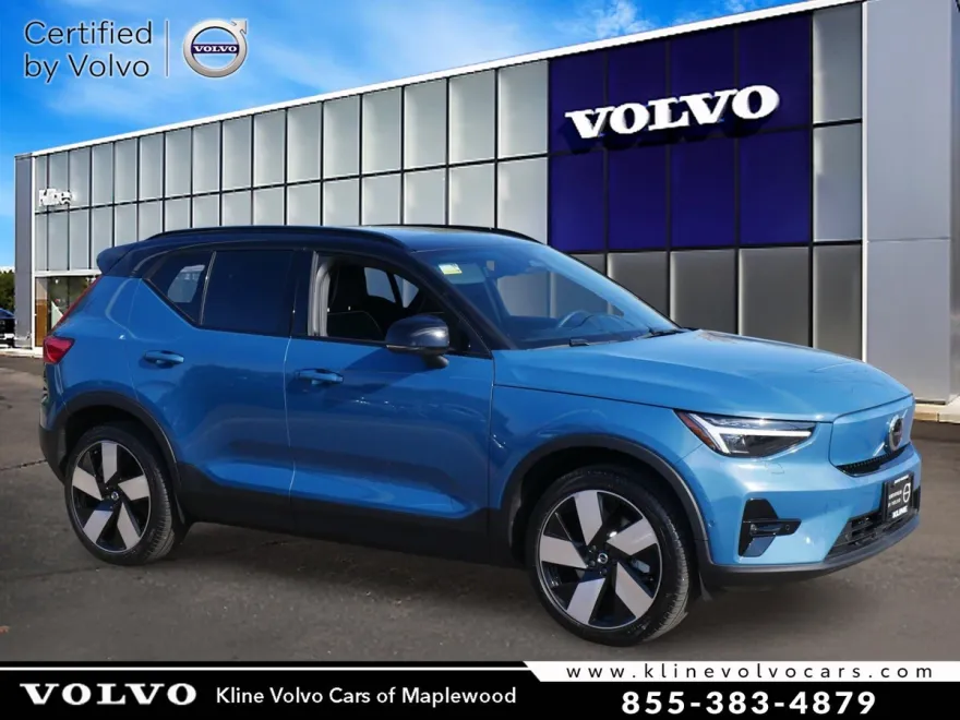 2023 Volvo XC40 Recharge Twin Ultimate photo 1