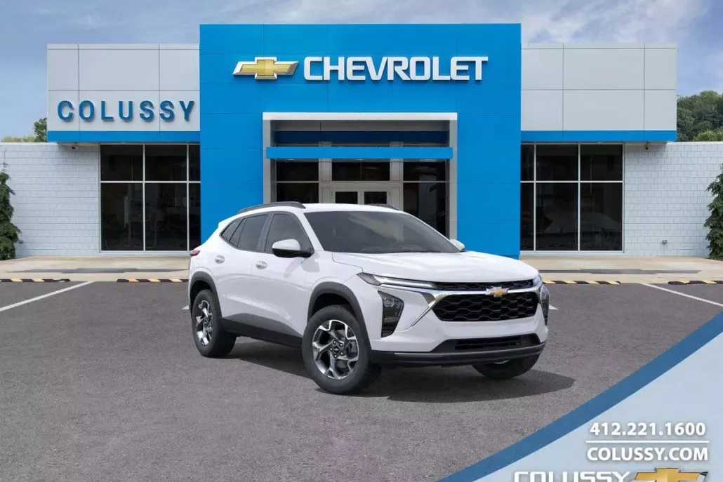 2025 Chevrolet Trax LT photo 1