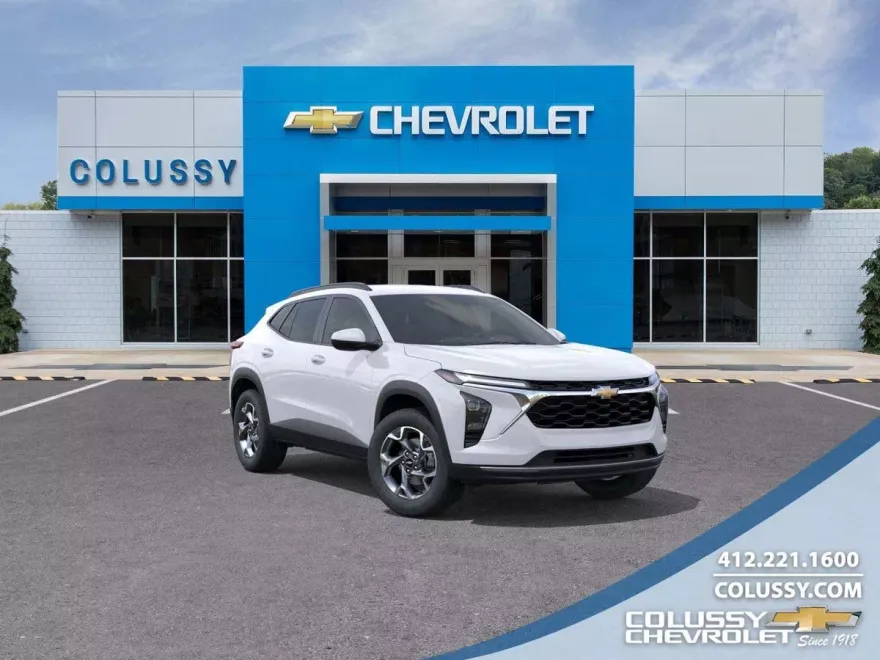 2025 Chevrolet Trax LT photo 1