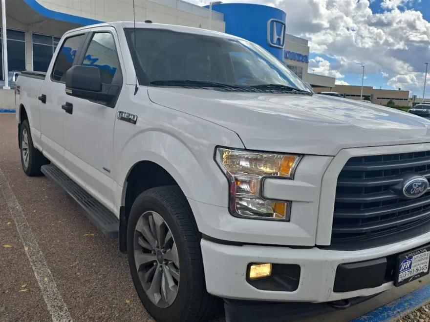 2017 Ford F-150 XL photo 1