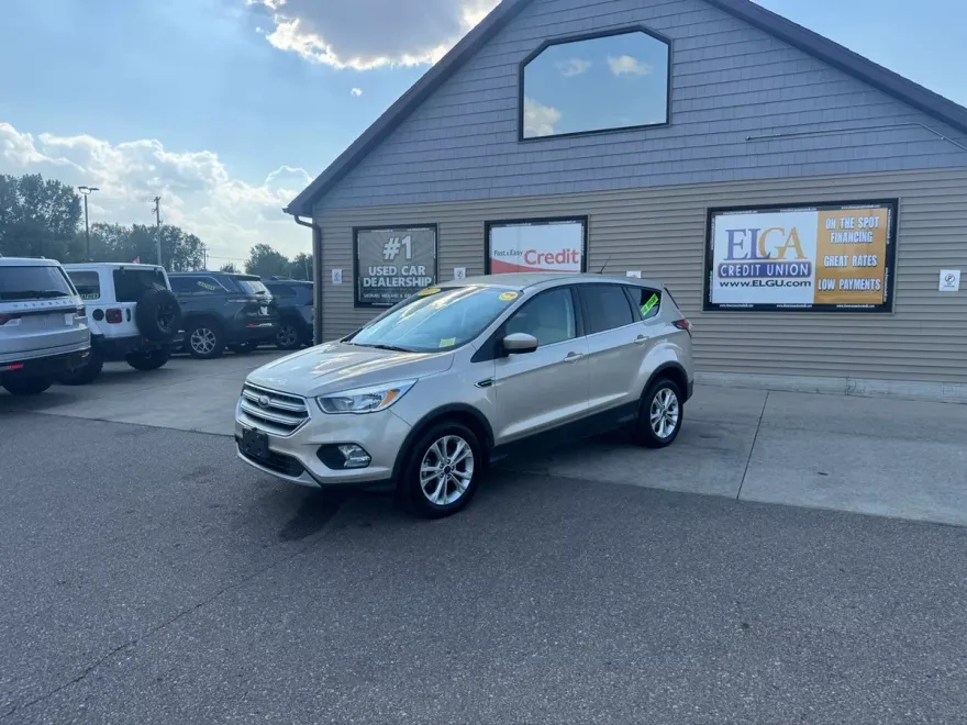 2017 Ford Escape SE photo 1