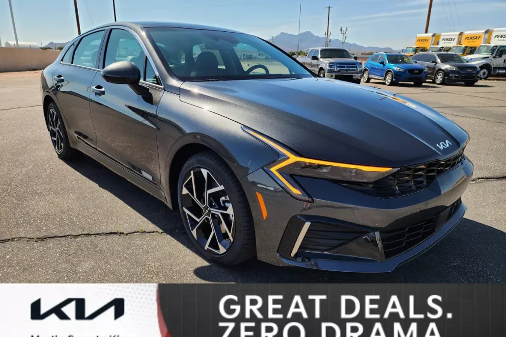 2025 Kia K5 EX photo 1