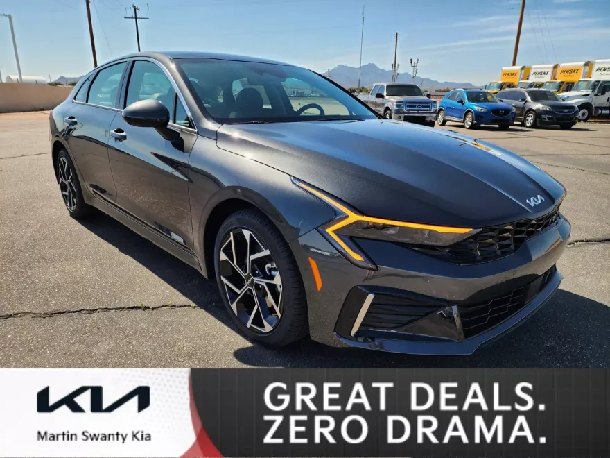 2025 Kia K5 EX photo 1
