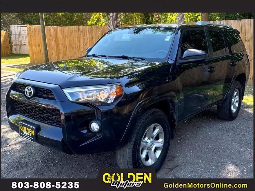 2018 Toyota 4Runner SR5 photo 1