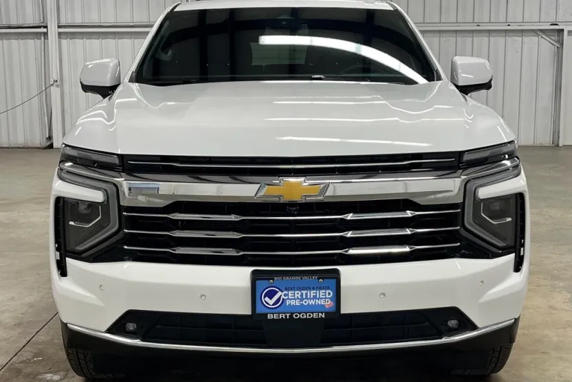 2025 Chevrolet Tahoe LT photo 1