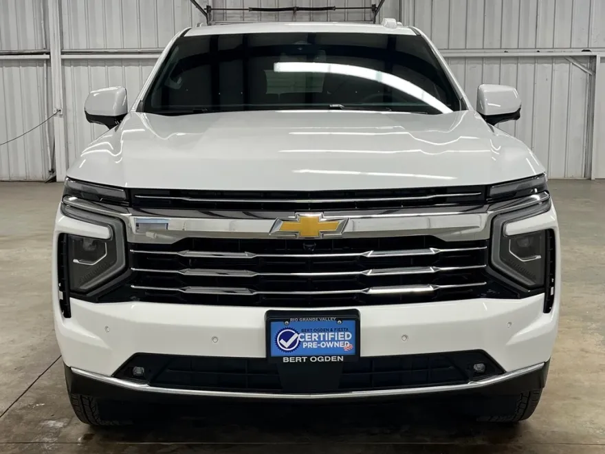 2025 Chevrolet Tahoe LT photo 1