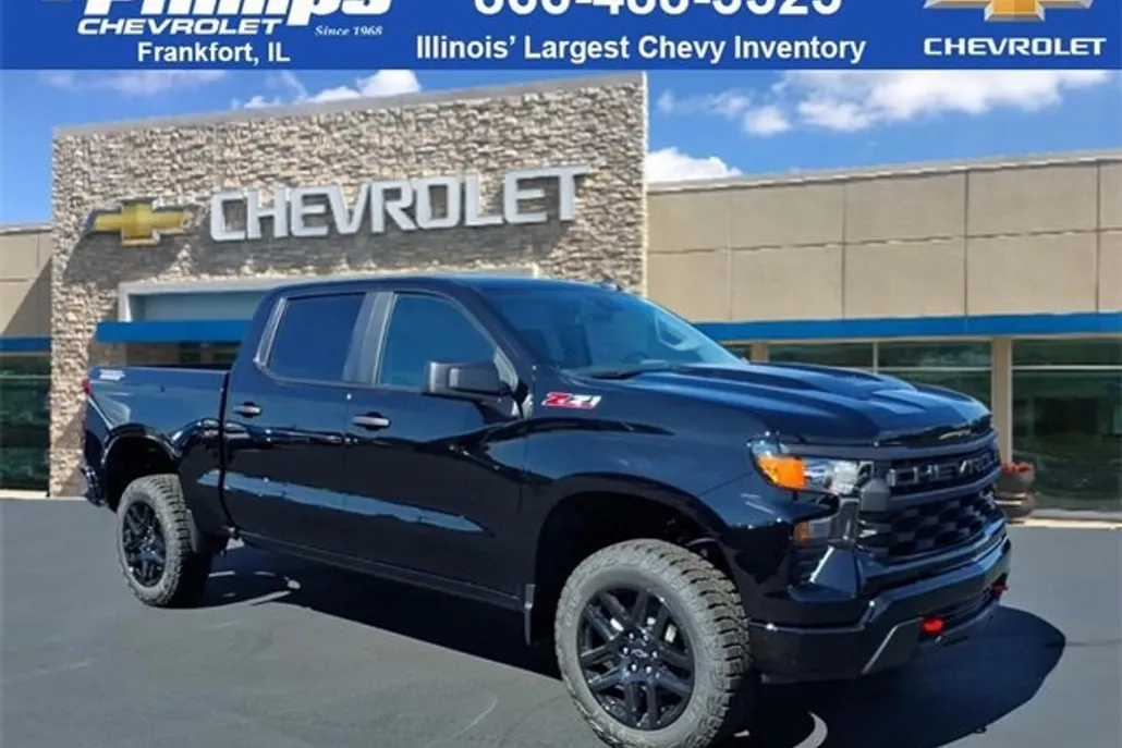 2026 Chevrolet Silverado 1500 Custom Trail Boss photo 1