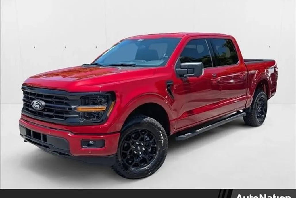 2025 Ford F-150 XLT photo 1