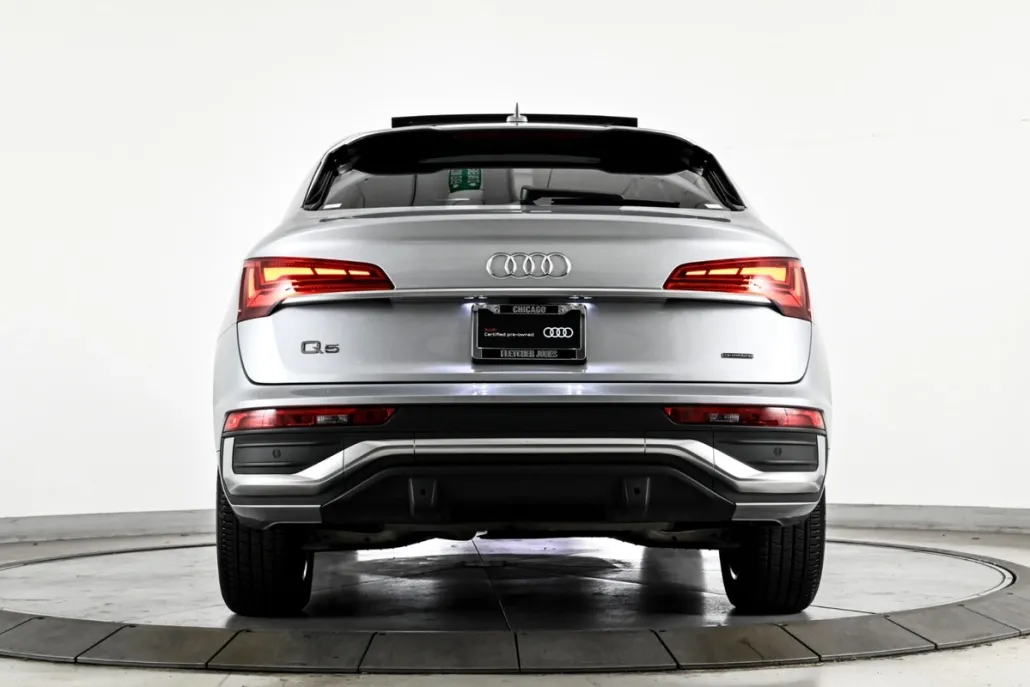2023 Audi Q5 Sportback S line Premium Plus photo 1