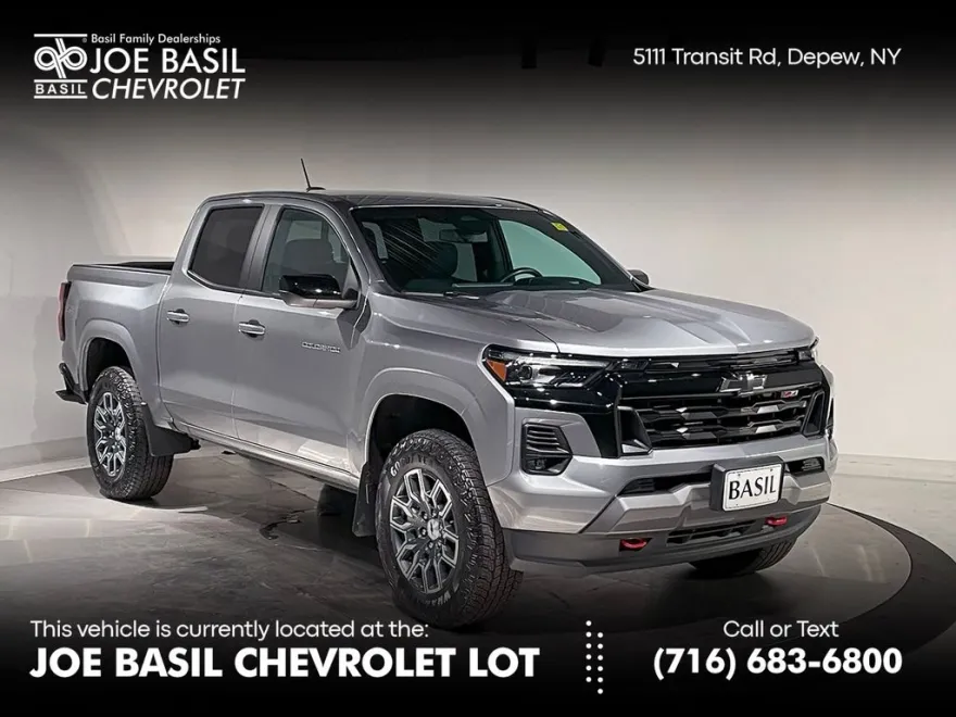 2023 Chevrolet Colorado Z71 photo 1