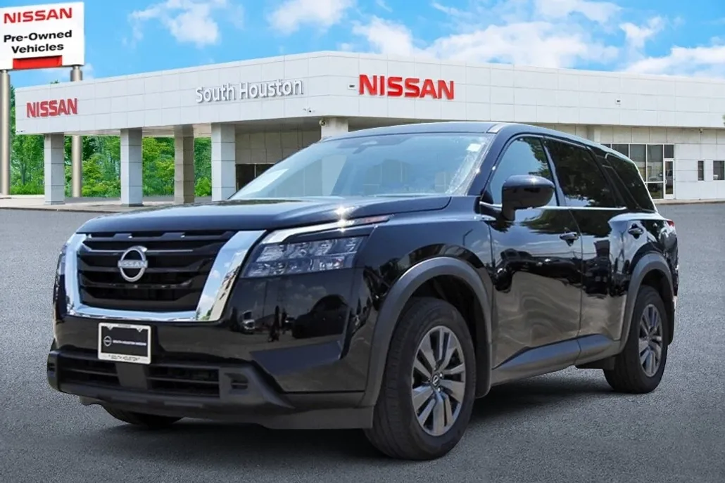 2024 Nissan Pathfinder S photo 1