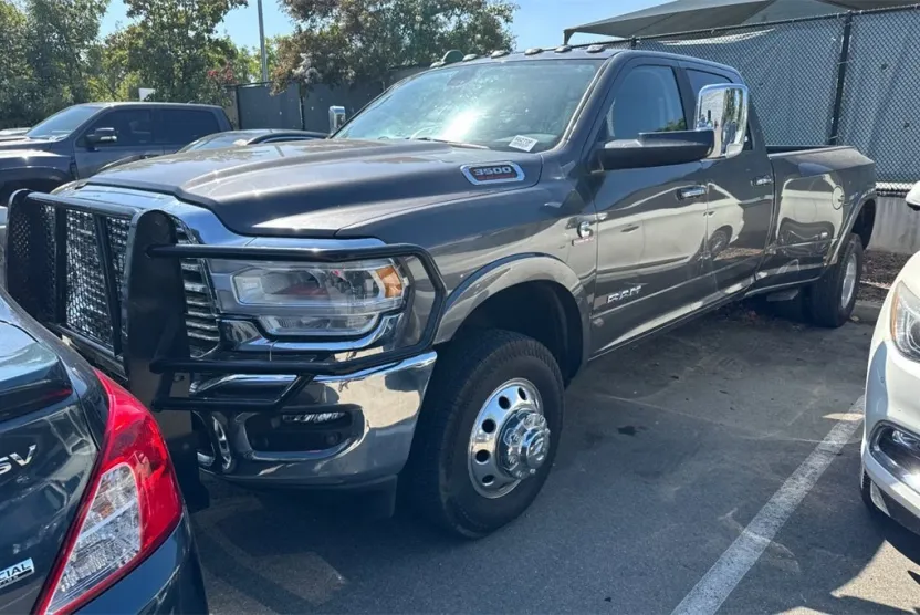 2021 Ram 3500 Laramie photo 1