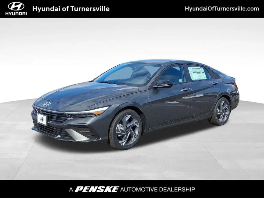 2025 Hyundai Elantra SEL Sport photo 1