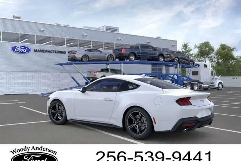2025 Ford Mustang EcoBoost photo 1