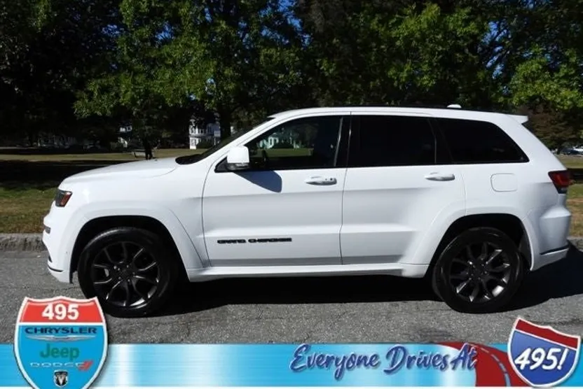 2020 Jeep Grand Cherokee Overland photo 1