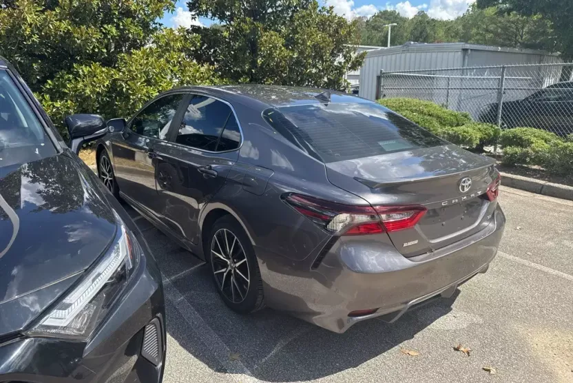 2024 Toyota Camry SE photo 1