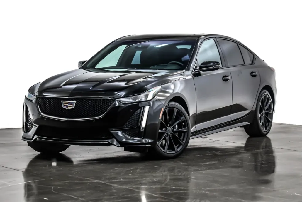 2024 Cadillac CT5 V photo 1