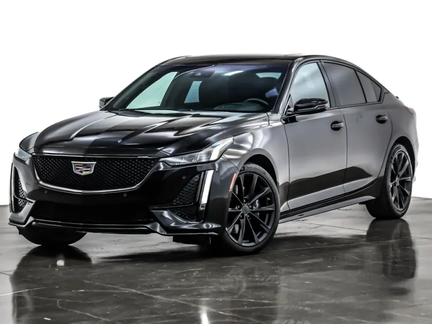 2024 Cadillac CT5 V photo 1