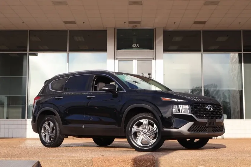 2023 Hyundai Santa Fe SEL photo 1
