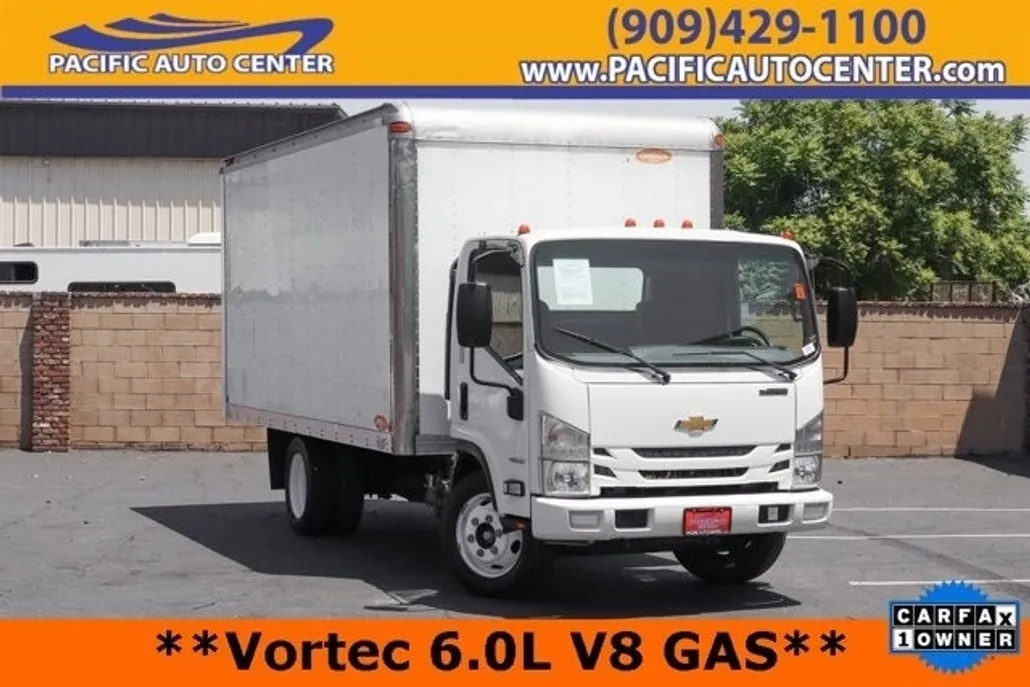 2018 Chevrolet Silverado 4500HD Base photo 1