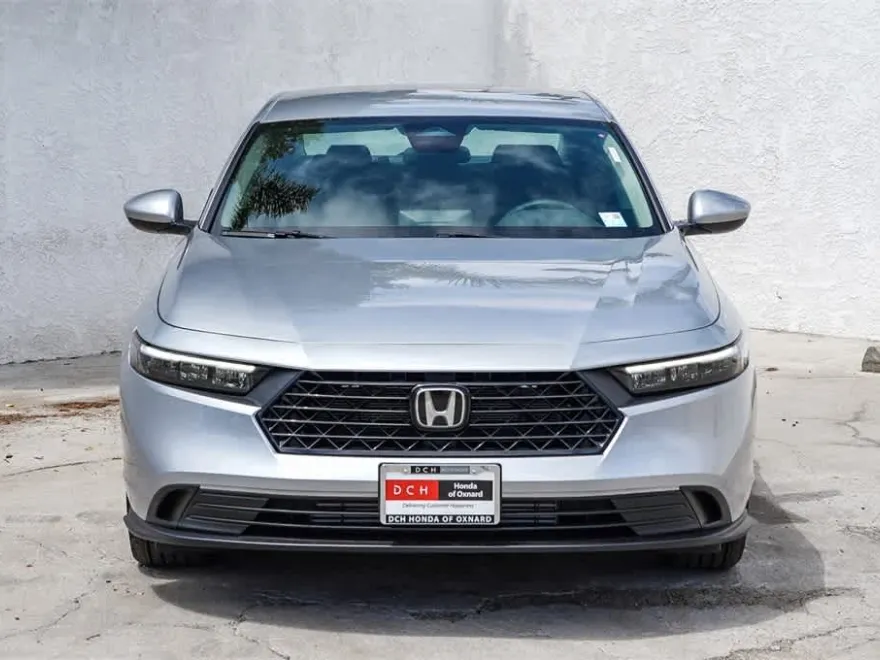 2025 Honda Accord LX photo 1