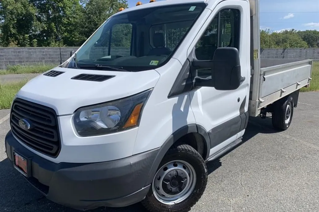 2017 Ford Transit photo 1