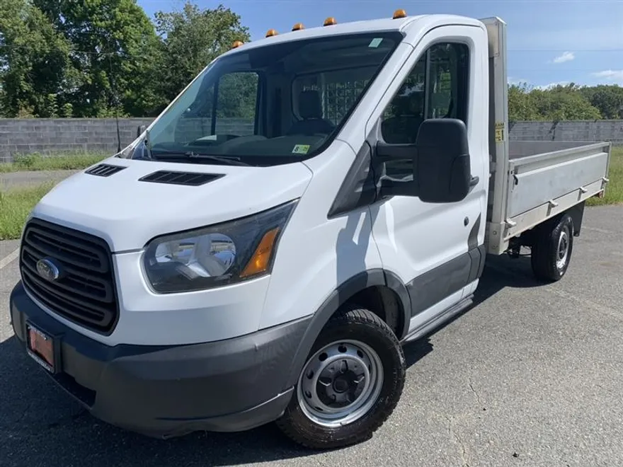2017 Ford Transit photo 1