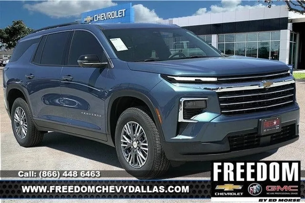2025 Chevrolet Traverse photo 1